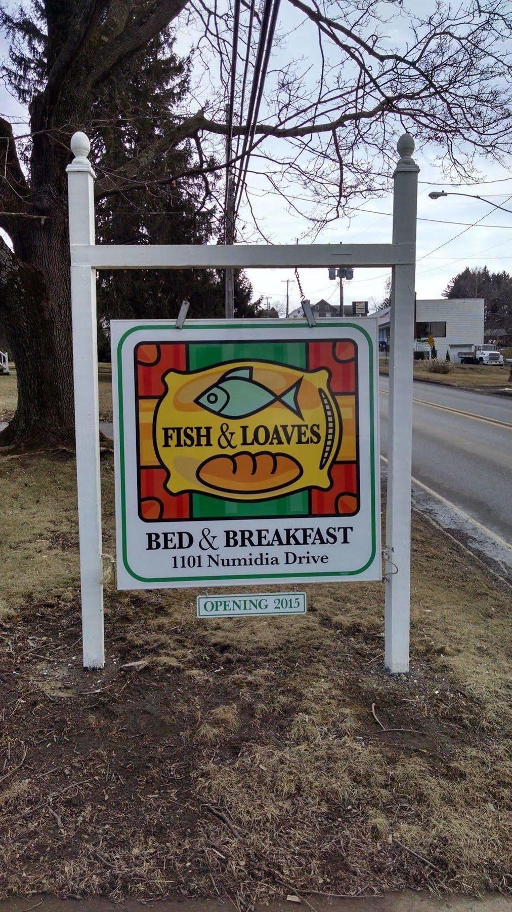 Fish & Loaves Bed And Breakfast Numidia Exterior photo